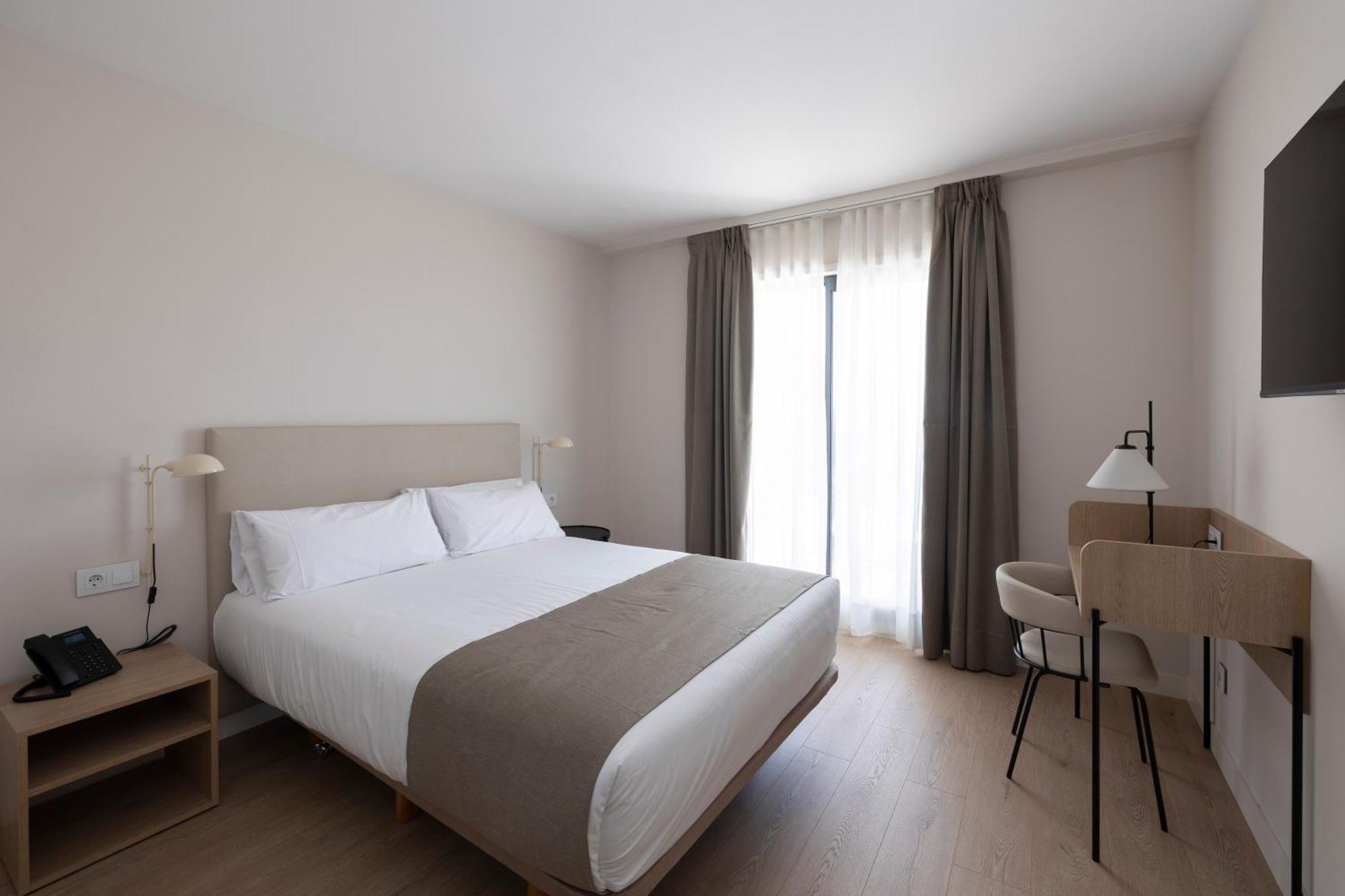 Hotel H4 Cangas 3 Superior Zewnętrze zdjęcie